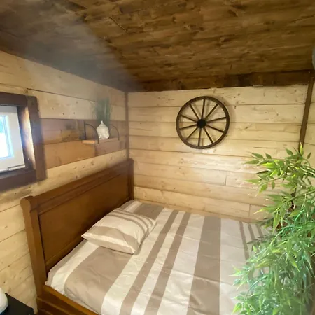 Les Pichies, Insolite, Tiny House De Julia *